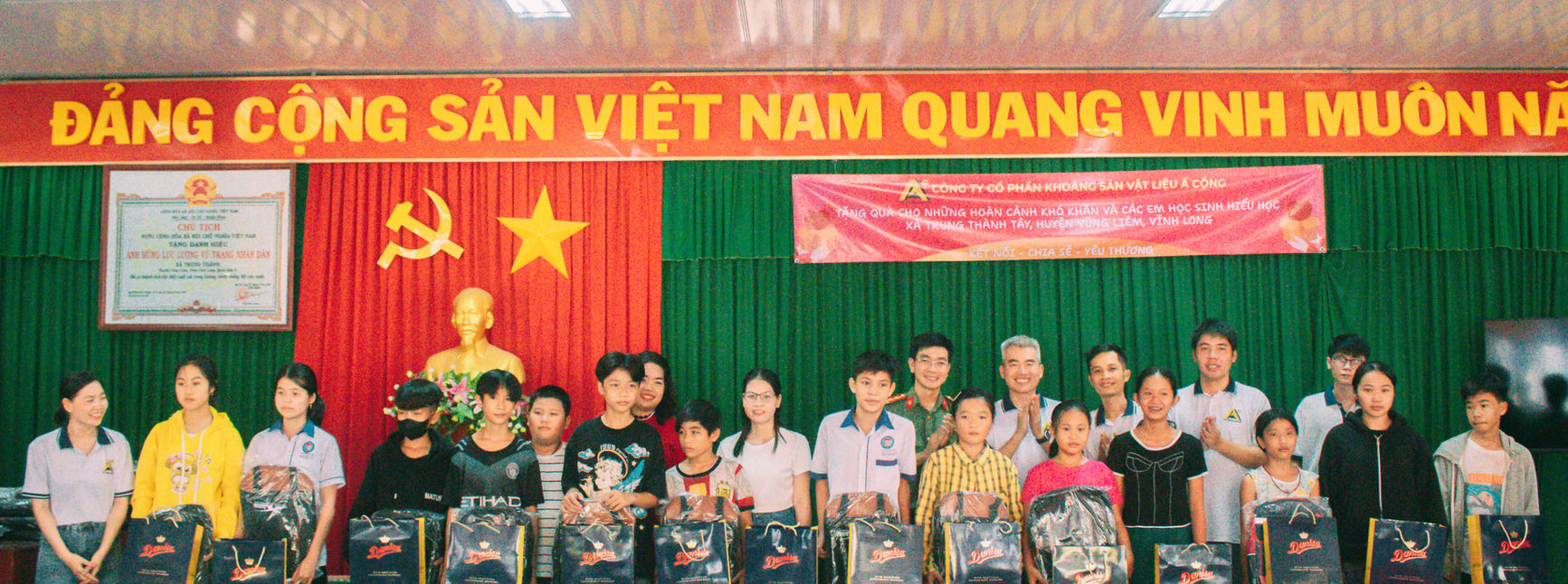 Từ thiện